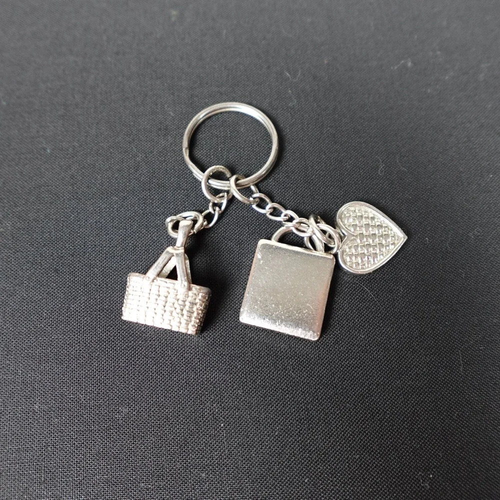 Longaberger Charm Keychain Silver Tone Woven Basket Heart Plaque Est 1973